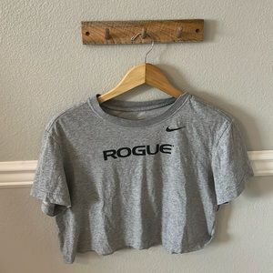 Nike Cropped Rogue Top